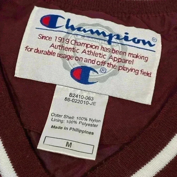 Champion Vintage 90s Adult M Pullover V-Neck Windbreaker Lined Jacket Maroon red - Picture 8 of 16